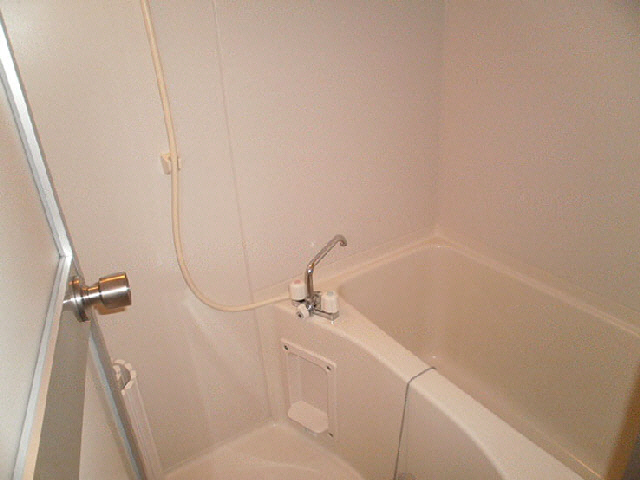 バス・シャワールーム　浴室