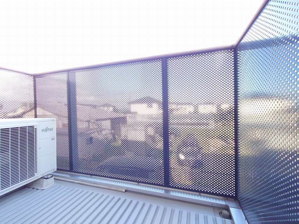 バルコニー　バルコニー