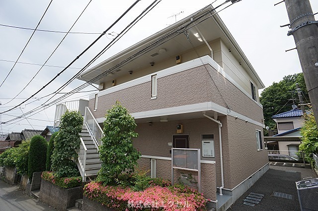 建物外観　閑静な住宅街です。