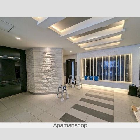 ロビー　ロビー