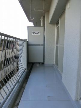 　バルコニー　ベランダ