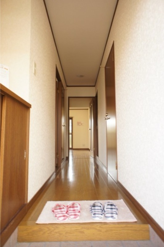 玄関　図面と現状に相違がある場合には現状を優先