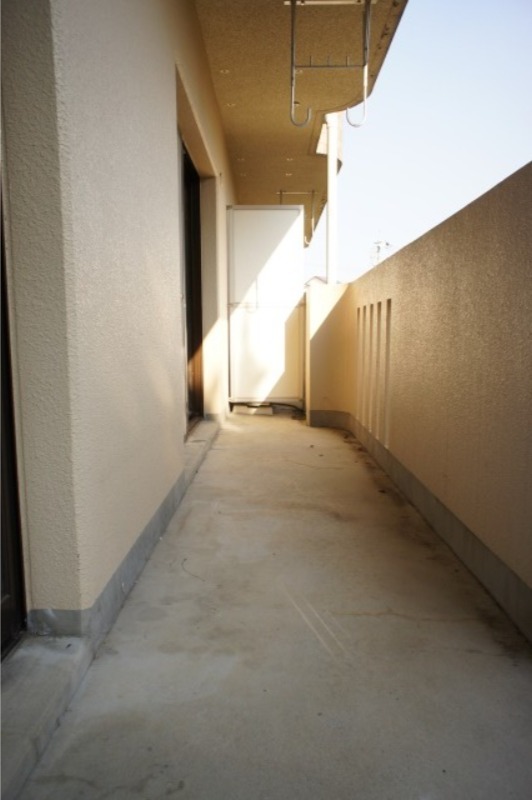 バルコニー　図面と現状に相違がある場合には現状を優先