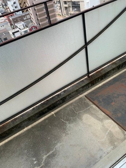 バルコニー　※別号室の写真です