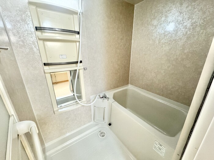 バス・シャワールーム　浴室