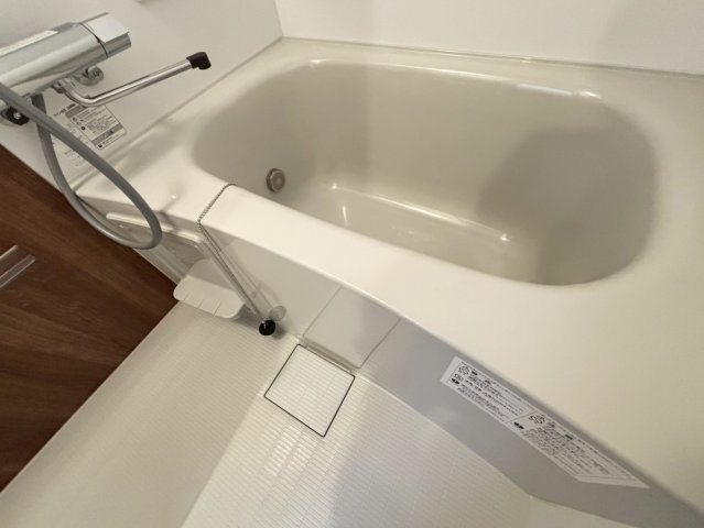 バス・シャワールーム　詳細は、RISUMO江坂本店までお問合せください♪