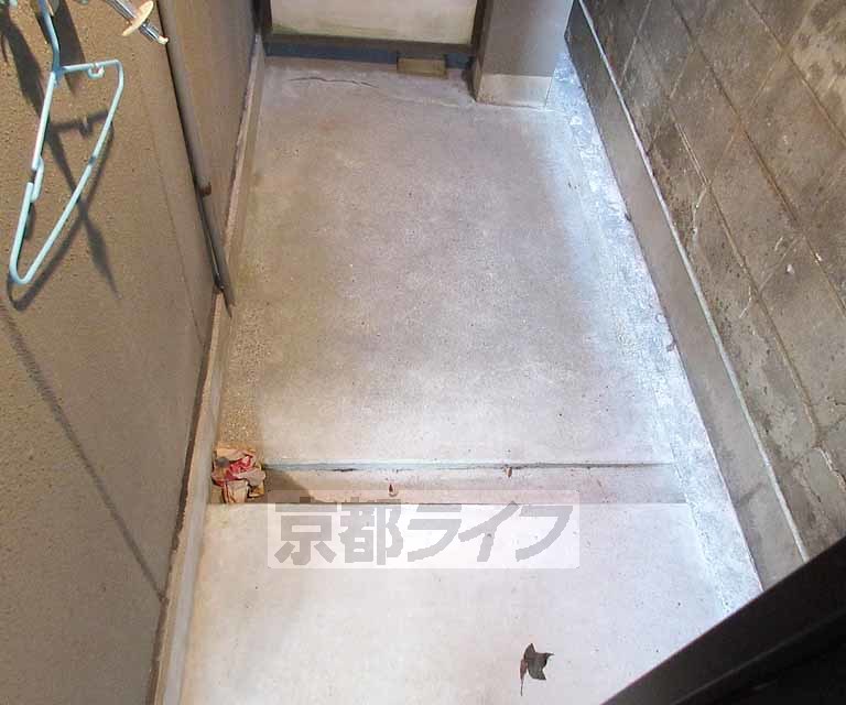 バルコニー　幅員の広いバルコニーです