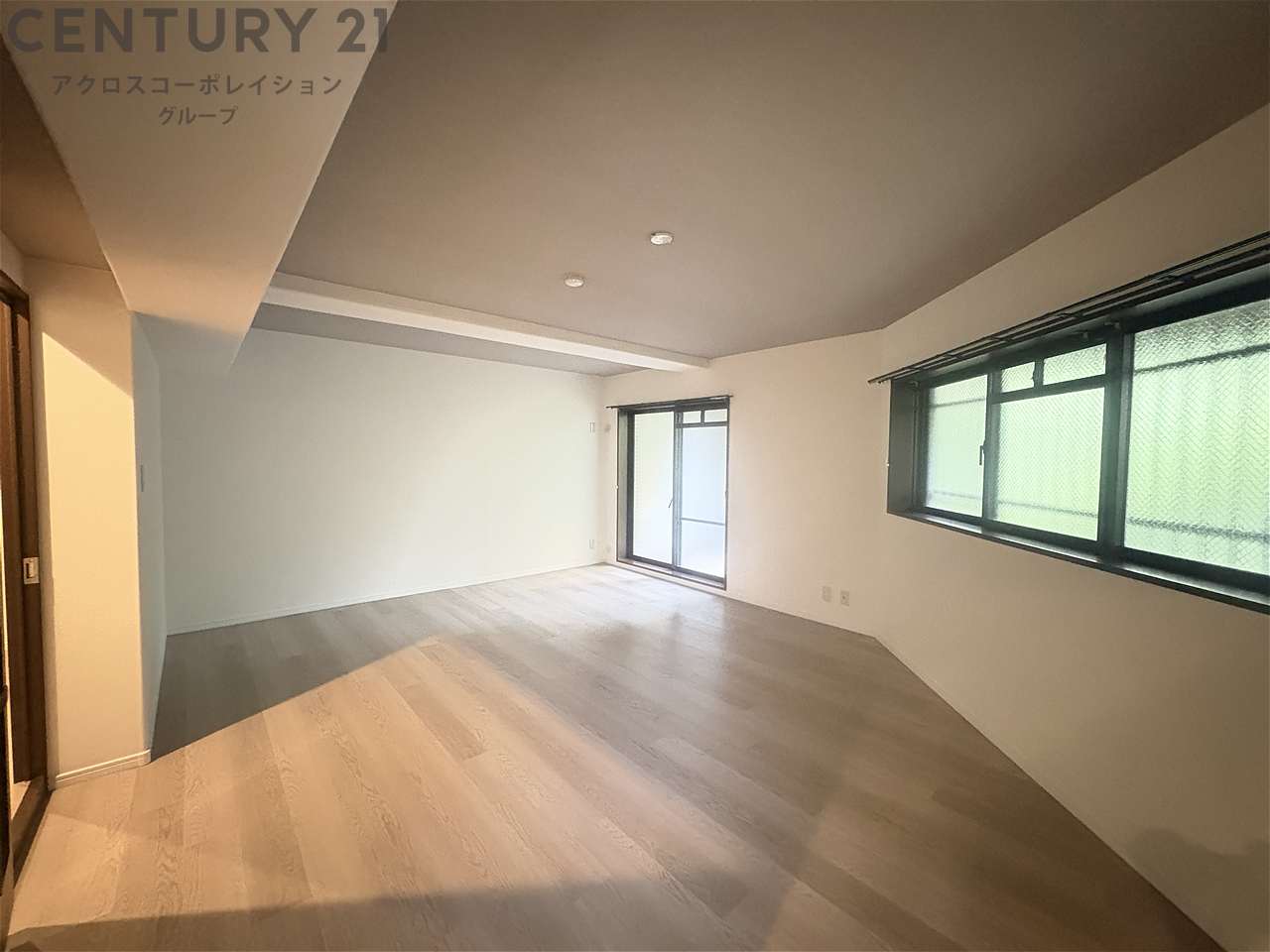 居室・リビング　広々としたリビング！