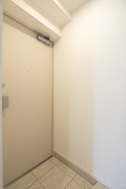 玄関　※写真は同タイプ住戸です。