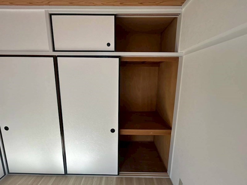 収納　押し入れがあります。
