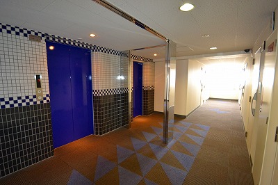 エントランス　宅配ボックス完備しています。