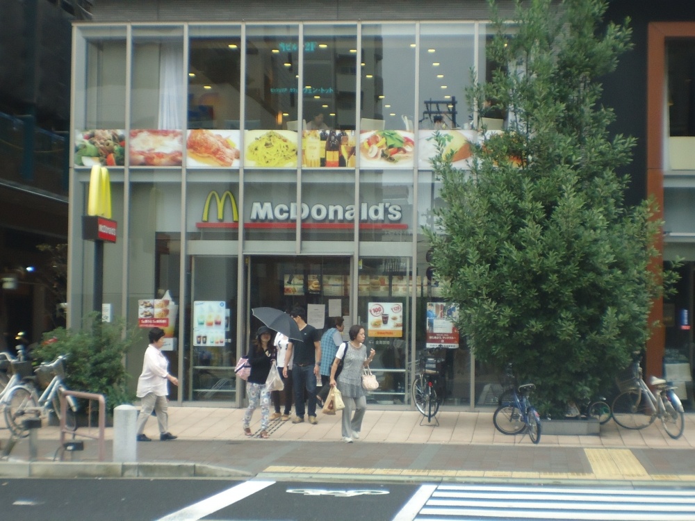 飲食店　マクドナルド　新長田駅前店（飲食店）まで374m