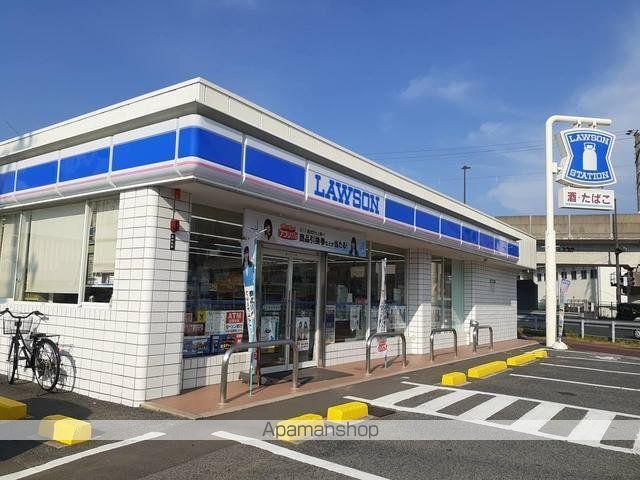 コンビニ　ローソン三原皆実店（コンビニ）まで800m