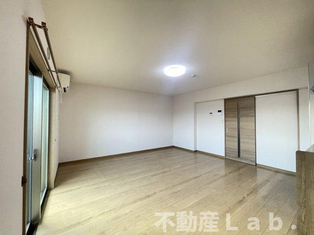 その他　※同型タイプのお写真です。