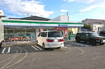 コンビニ　ファミリーマート 天白こうのす店（コンビニ）まで396m