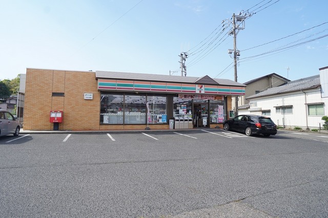 コンビニ　セブンイレブン新潟寺尾店（コンビニ）まで256m