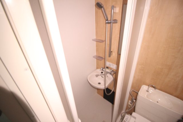 バス・シャワールーム　シャワールーム