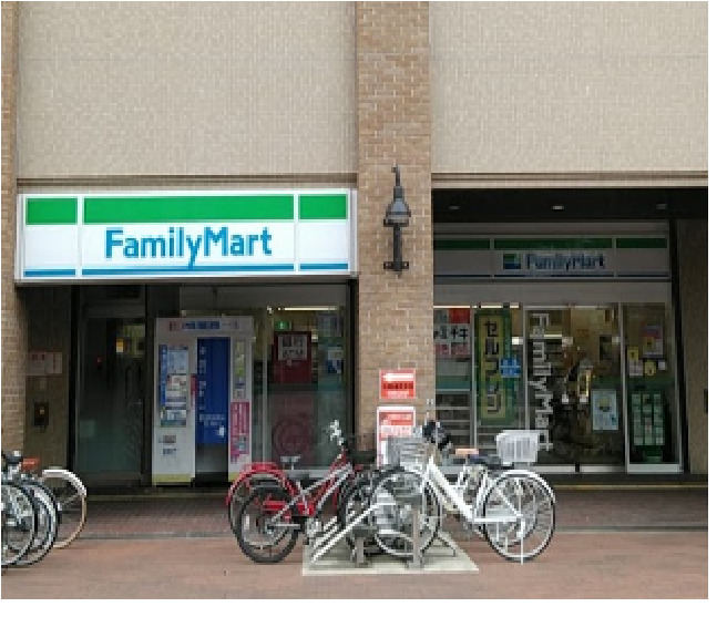 コンビニ　ファミリーマート 兵庫駅前店（コンビニ）まで233m