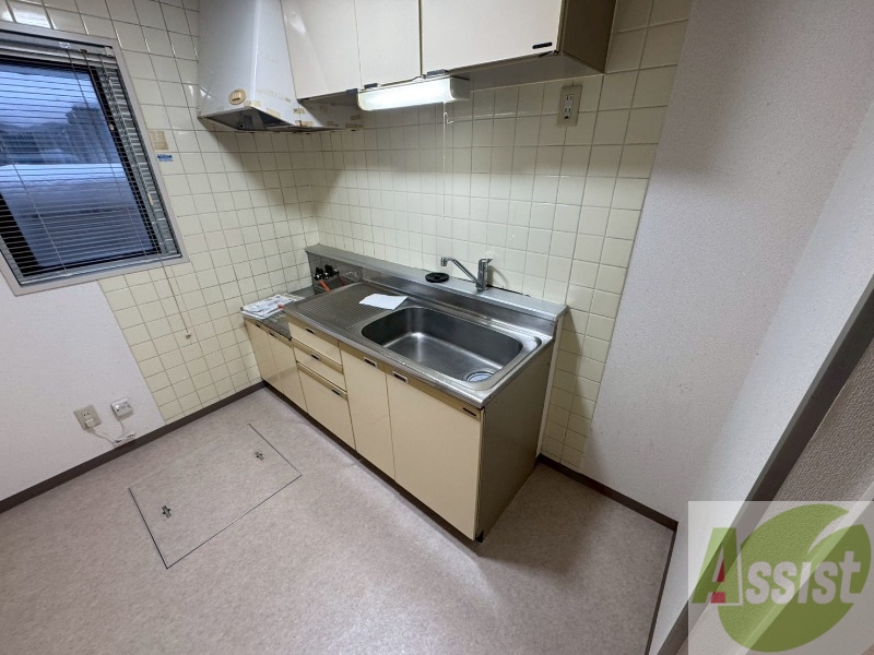 キッチン　キッチンはスペースも広々していて使いやすそうですよ！