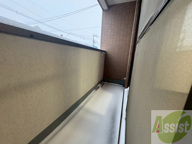 バルコニー　バルコニーが付いていますので一息ついてみてはいかがですか。