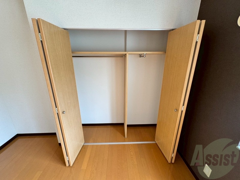 収納　クローゼットがありました。お洋服や荷物はここへ