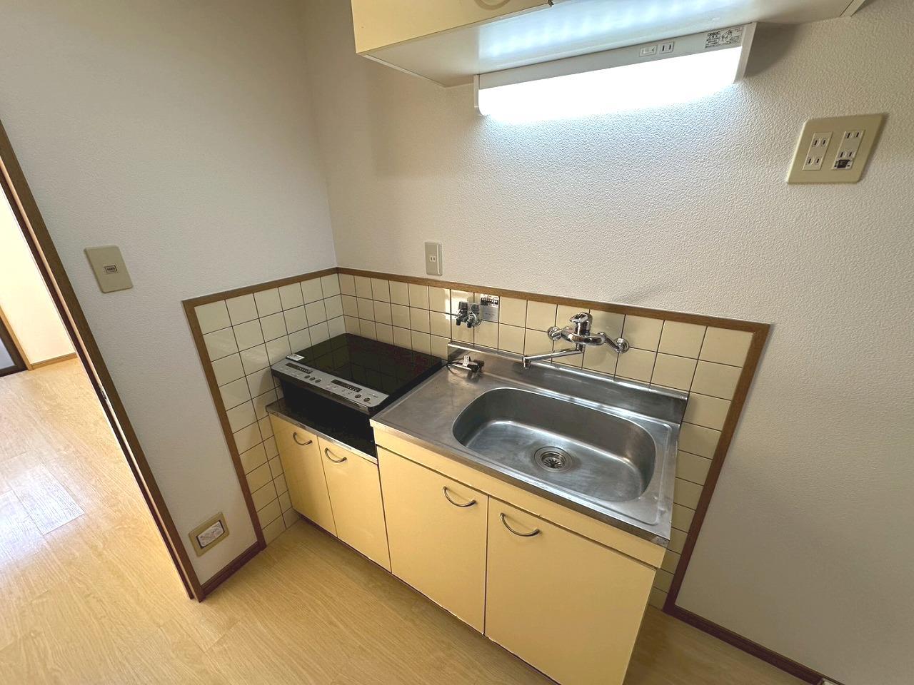 キッチン　キッチン