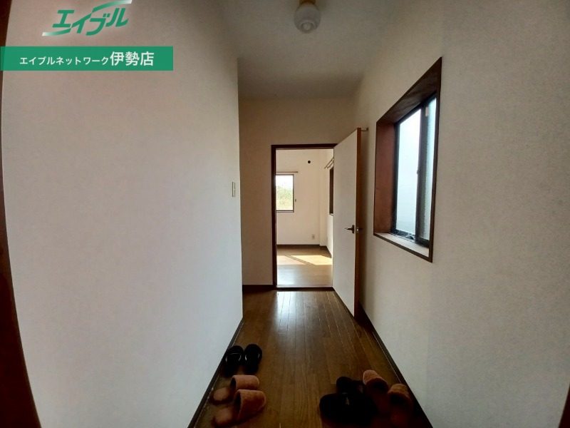 玄関　同型参考写真