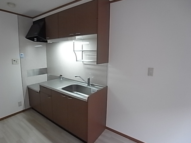 キッチン　ガスコンロ設置型のキッチン