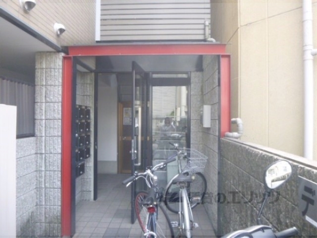 エントランス　正面