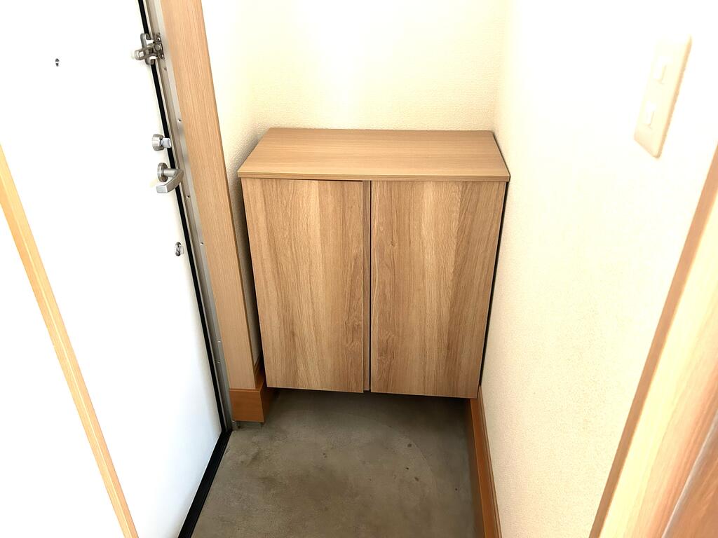 玄関　シューズボックス