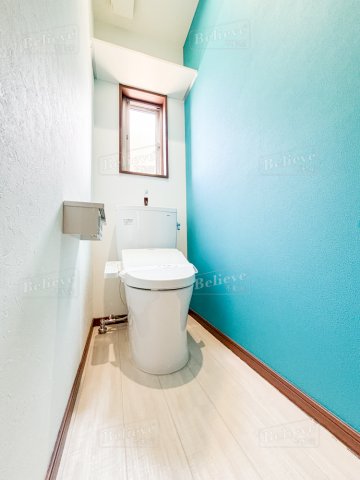 トイレ　嬉しい温水洗浄便座付き♪