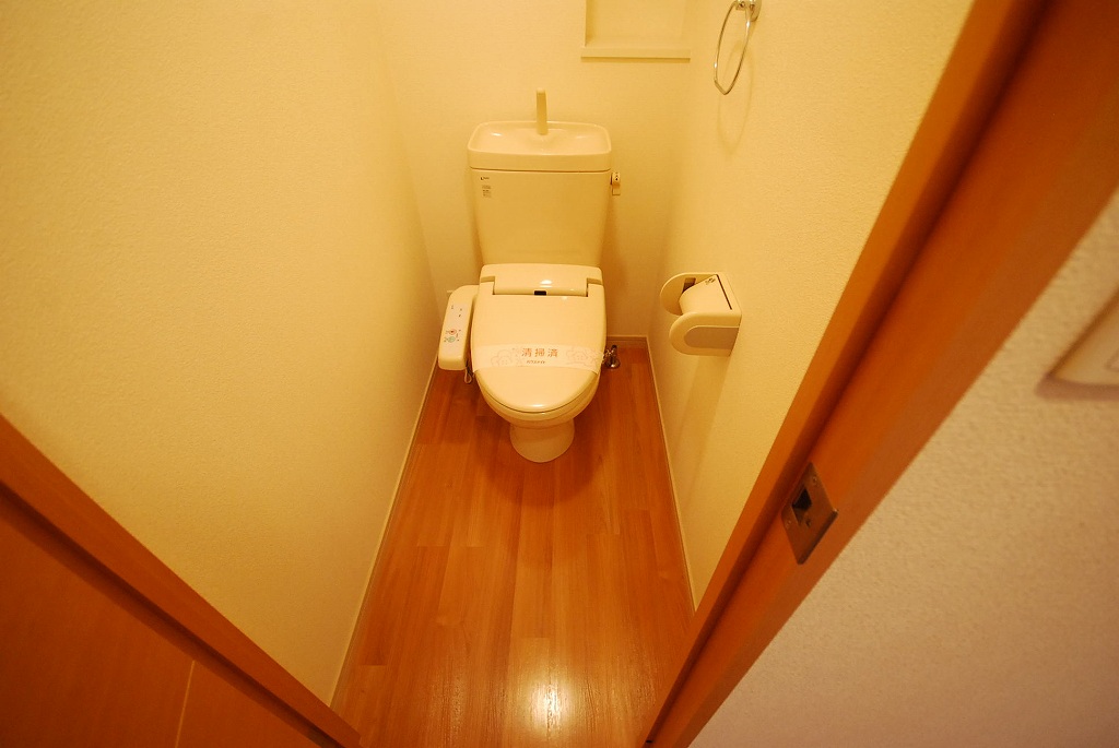 トイレ　トイレ　別号室参考写真