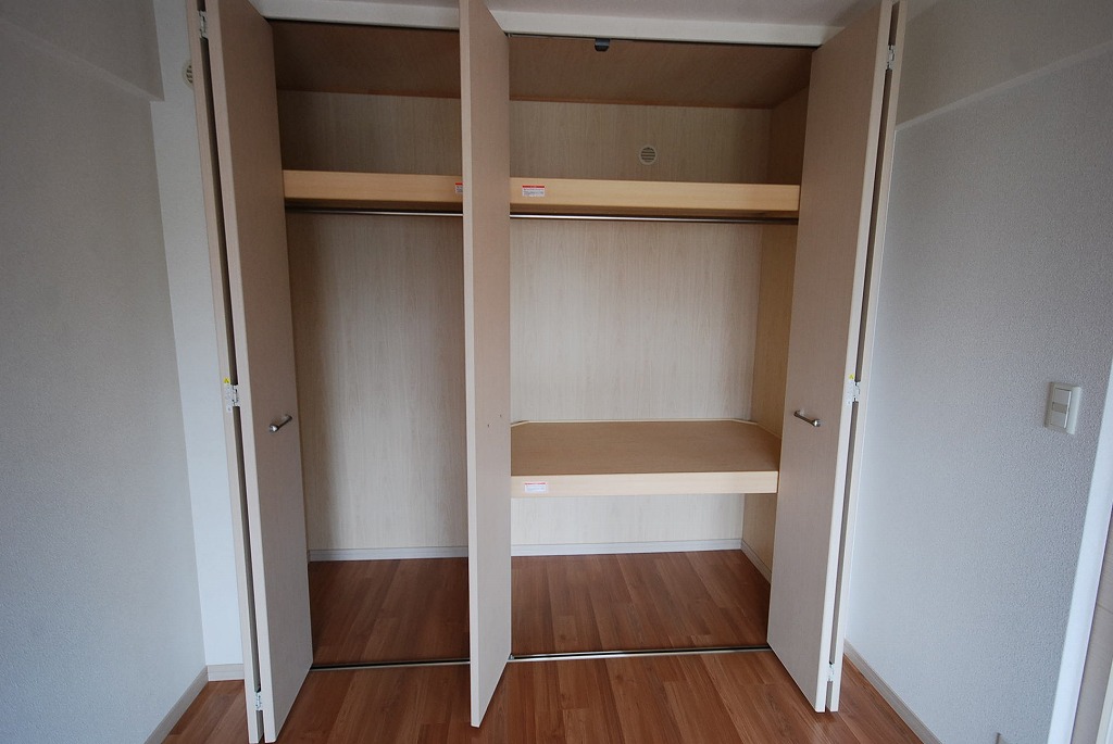 収納　クローゼット、中段付き　別号室参考写真