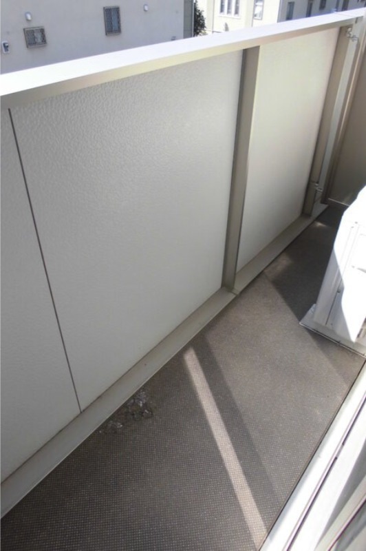 バルコニー　図面と現状に相違がある場合には現状を優先