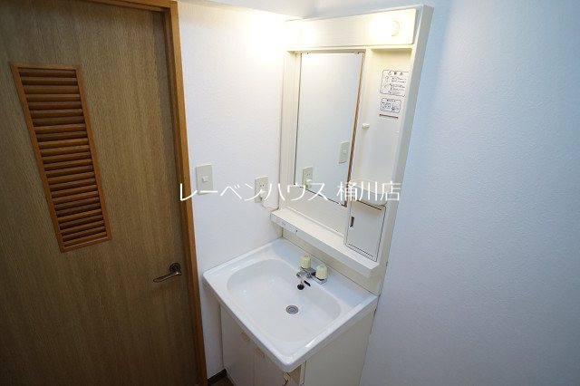 洗面設備　レーベンハウス桶川店へ　048-787-5511