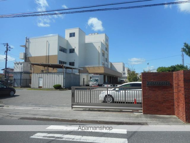メゾン・ルミエールIIIの周辺写真
