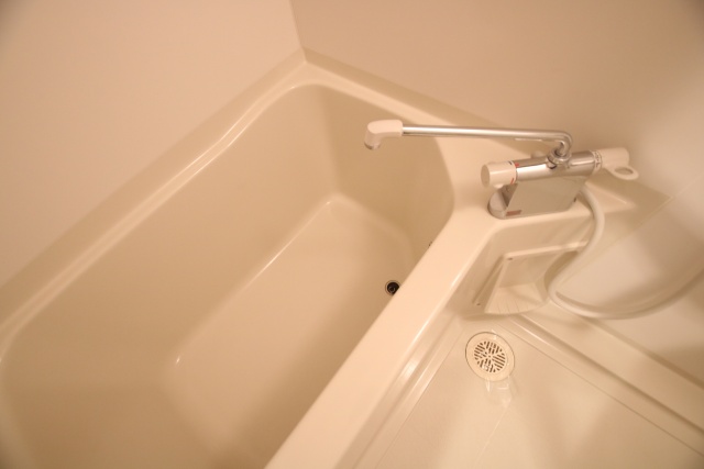 バス・シャワールーム　※別室の参考写真の為、現況優先です。