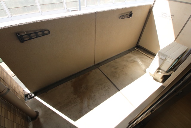 バルコニー　※別室の参考写真の為、現況優先です。