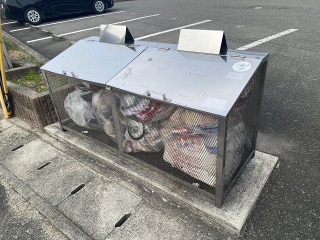 その他　ゴミ捨て場（その他）まで15m