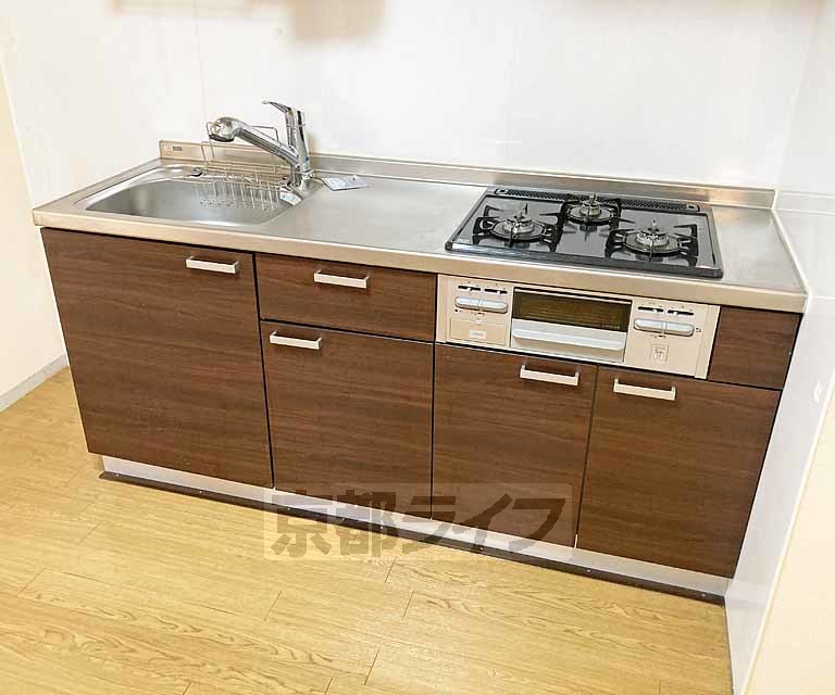 キッチン　使い勝手の良いキッチンです・