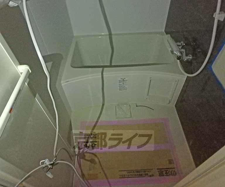 バス・シャワールーム　浴室です。