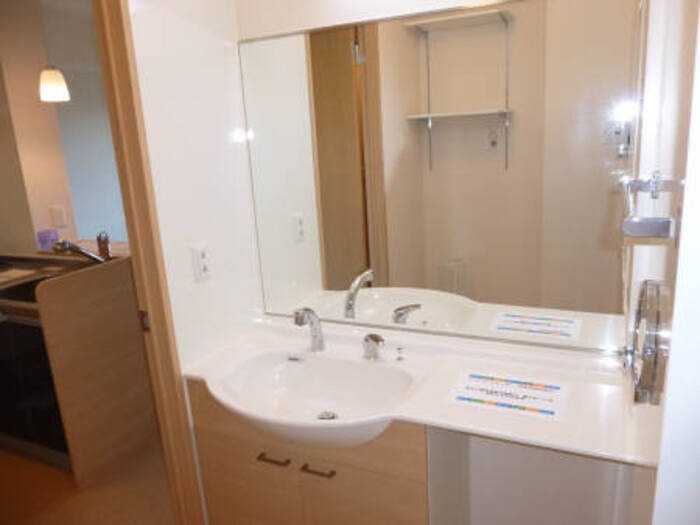 洗面設備　洗面台です。