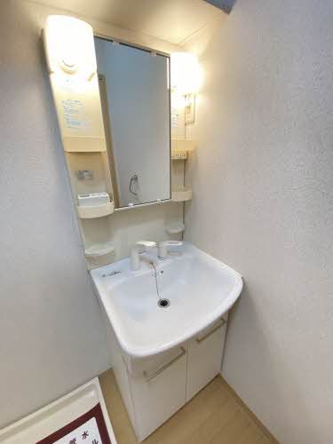 洗面設備　洗面化粧台