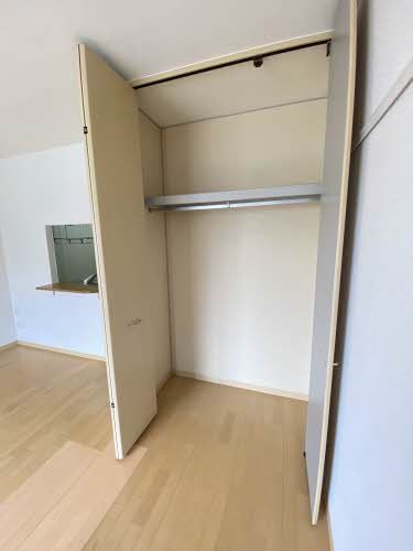 収納　クローゼット