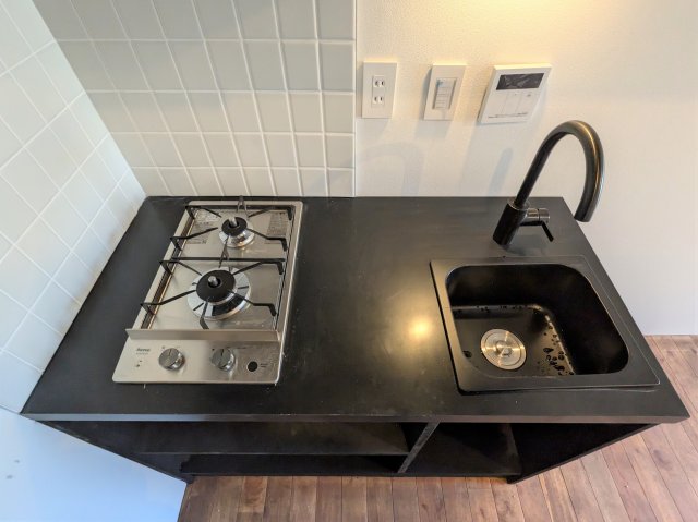 キッチン　コンパクトなキッチンで掃除もラクラク