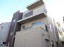 湯島駅より徒歩5分 築8年 3階建の賃貸物件