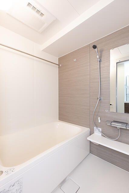 バス・シャワールーム　きれいなお風呂です