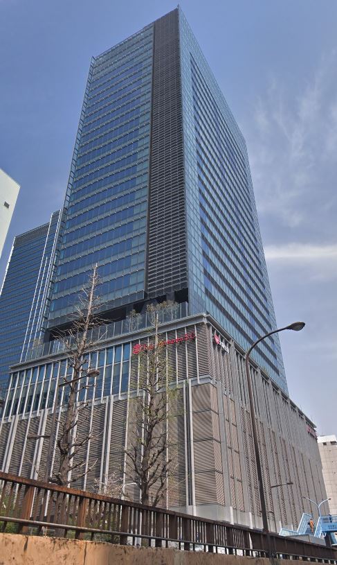 ショッピングセンター　日本橋高島屋S．C．東館（ショッピングセンター）まで420m