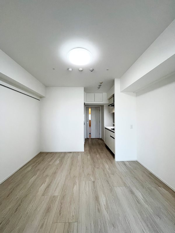 居室・リビング　室内写真は同タイプ別号室です