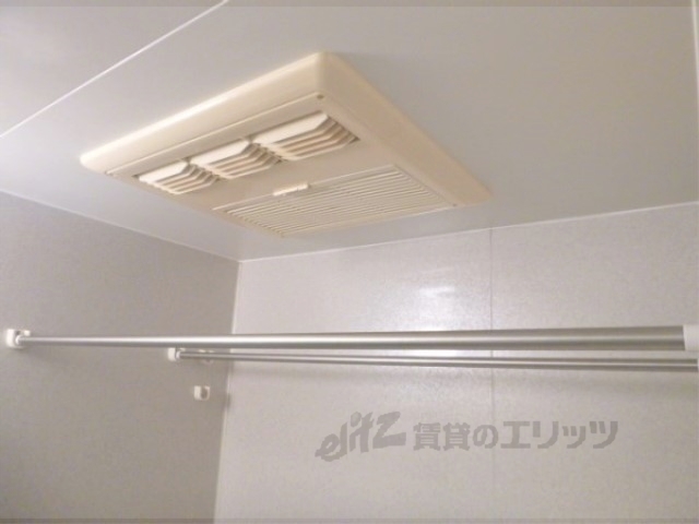 その他設備　浴室乾燥機